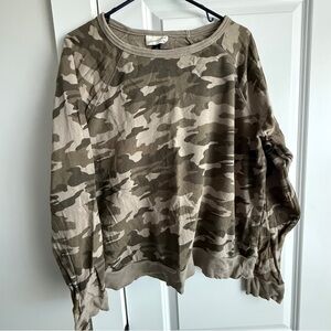 Universal Thread Tan Camouflage Top